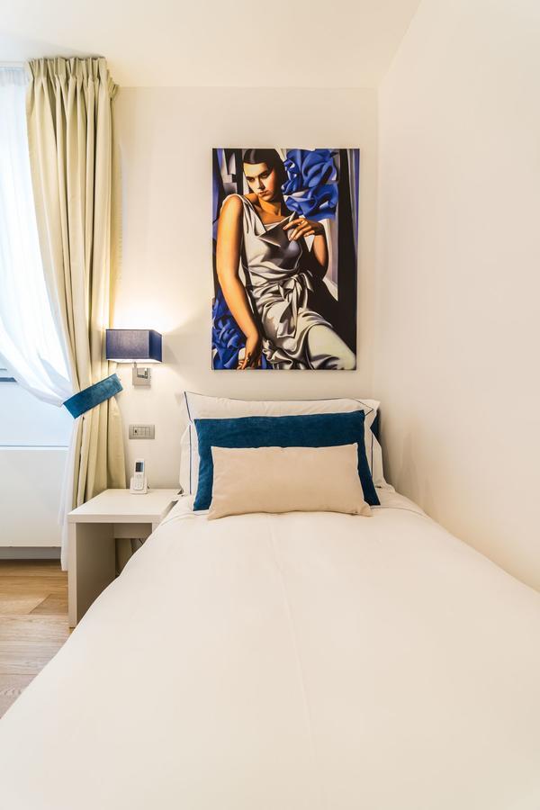 Cafe Bleu Relais Hotel Sassari Bagian luar foto